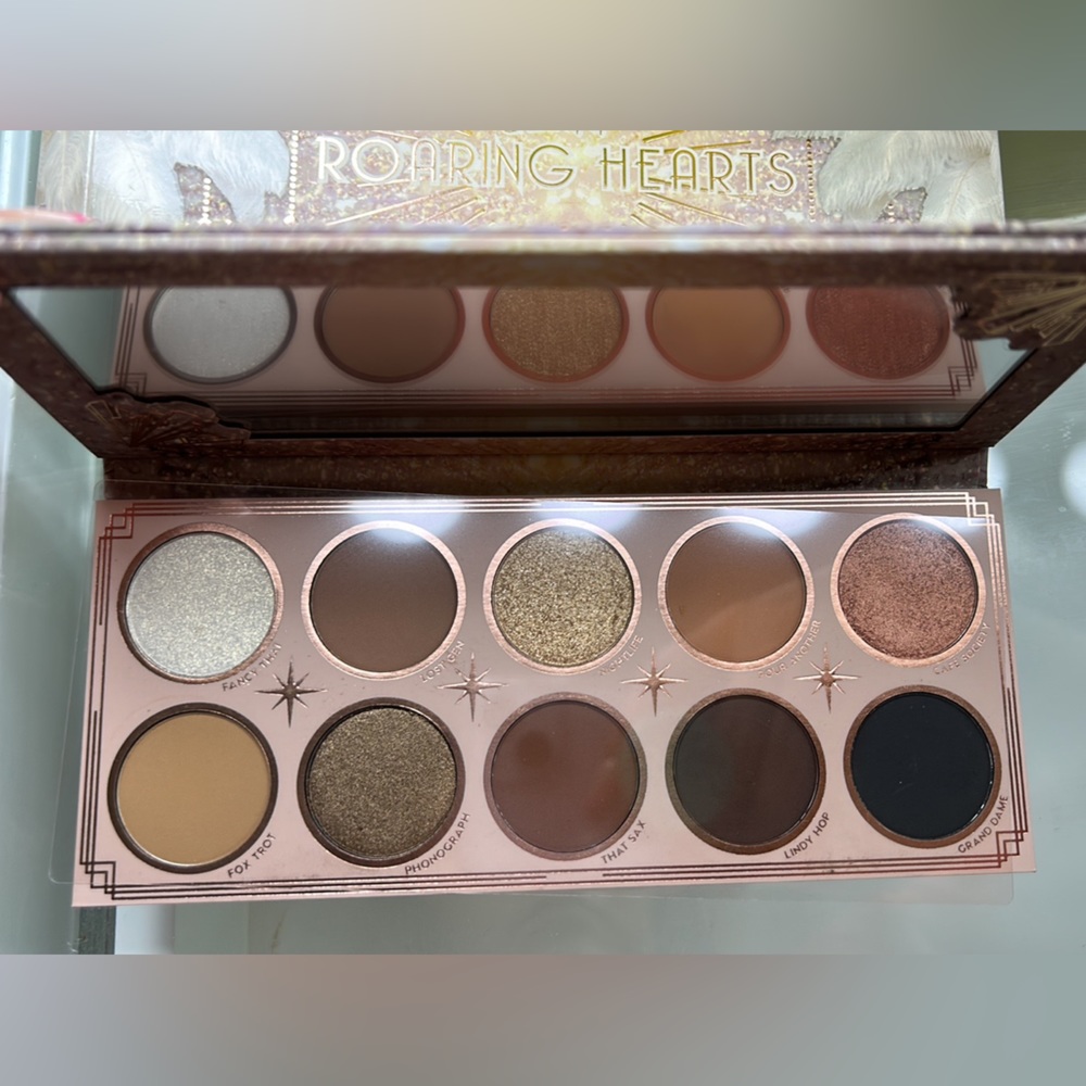 Colourpop Roaring Hearts Pressed Powder Palette!✨